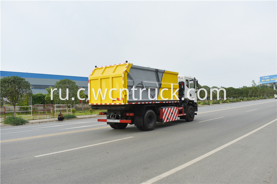 municipal solid waste collection truck supplier